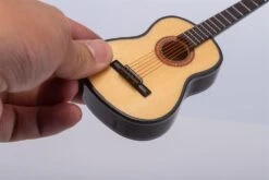 ALANO Mini Guitare Électrique Modèle Guitare Acoustique Musique 15cm Miniature Arbre De Noël Pendentif Décoration Instrument De Musique Copie Cadeau Ornement De Noël Fête Décoration -Oui || N/A || pearhead 51Vl6K18AsL. AC SL1000