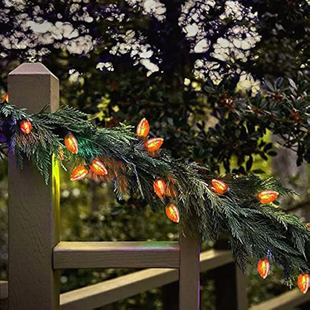 Lumières De Noël Orange SUNSGNE C7, Lumières De Cordes Orange Extérieures 25Ft Avec 27 Ampoules Orange Clair ( 2 Pièces De Rechange ), Lumières De Noël Vintage Pour Patio, Café, Fête, Vacances, Décoration De Noël - Fil Noir 8 Lumières De Noël Orange SUNSGNE C7, Lumières De Cordes Orange Extérieures 25Ft Avec 27 Ampoules Orange Clair ( 2 Pièces De Rechange ), Lumières De Noël Vintage Pour Patio, Café, Fête, Vacances, Décoration De Noël - Fil Noir - Image 6