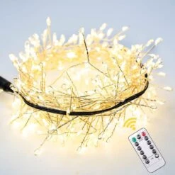 RESNICE 20FT Firecracker String Lights 200 LEDs Blanc Chaud Plug In Intérieur Fil D'argent LED Cluster Fées Lumières Avec Télécommande Pour Arbre De Noël, Plante, Salle De Bain,Jardin, Patio,Backyard