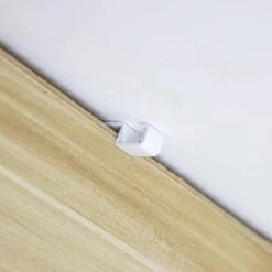 AIEX 24pcs Lumière Extérieure Accrochage Crochets, En Plastique Lumière Chaîne Crochets Pour Gutter Eaves Faisceau Et Panneau De Toit, Patio Lumière Cintres Pour Halloween Noël Nouvel An Fête De Fête Décorations -Oui || N/A || pearhead 61bEinZnGLL. AC SL1500