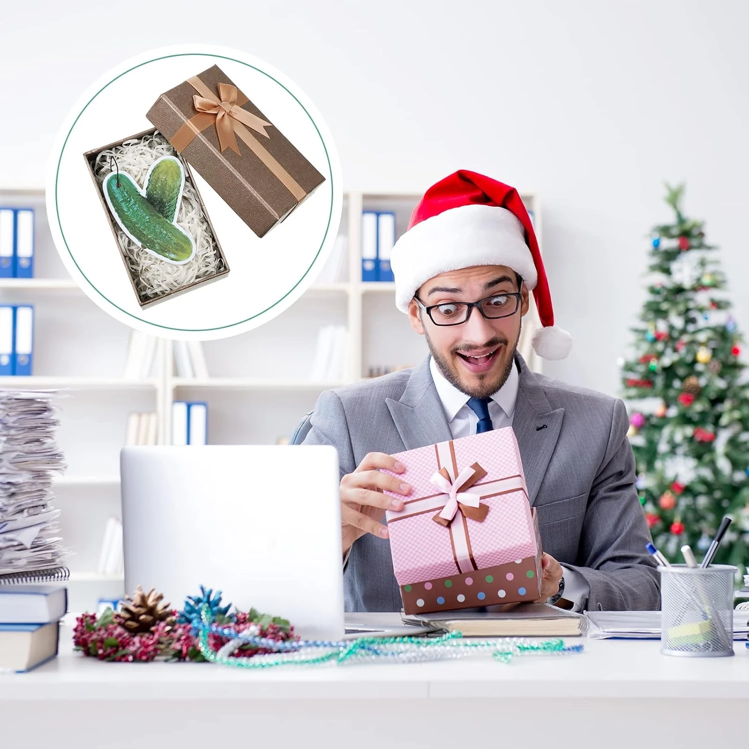 6 Pcs Drôle Pickle Voiture Air Freshener Suspendue Aneth Voiture Diffuseur Ornements Pickle Air Freshener Suspendue Aneth Pickle Air Fresheners Voiture Accessoires Cadeau Idéal Pour La Fête Des Pères, Anniversaire, Noël 8 6 Pcs Drôle Pickle Voiture Air Freshener Suspendue Aneth Voiture Diffuseur Ornements Pickle Air Freshener Suspendue Aneth Pickle Air Fresheners Voiture Accessoires Cadeau Idéal Pour La Fête Des Pères, Anniversaire, Noël - Image 6