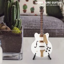 5.5in Blanc Miniature Guitare Électrique Réplique Avec Boîte Instrument Modèle Ornement Cadeau De Noël -Oui || N/A || pearhead 712iY4AHRL. AC SL1500 1