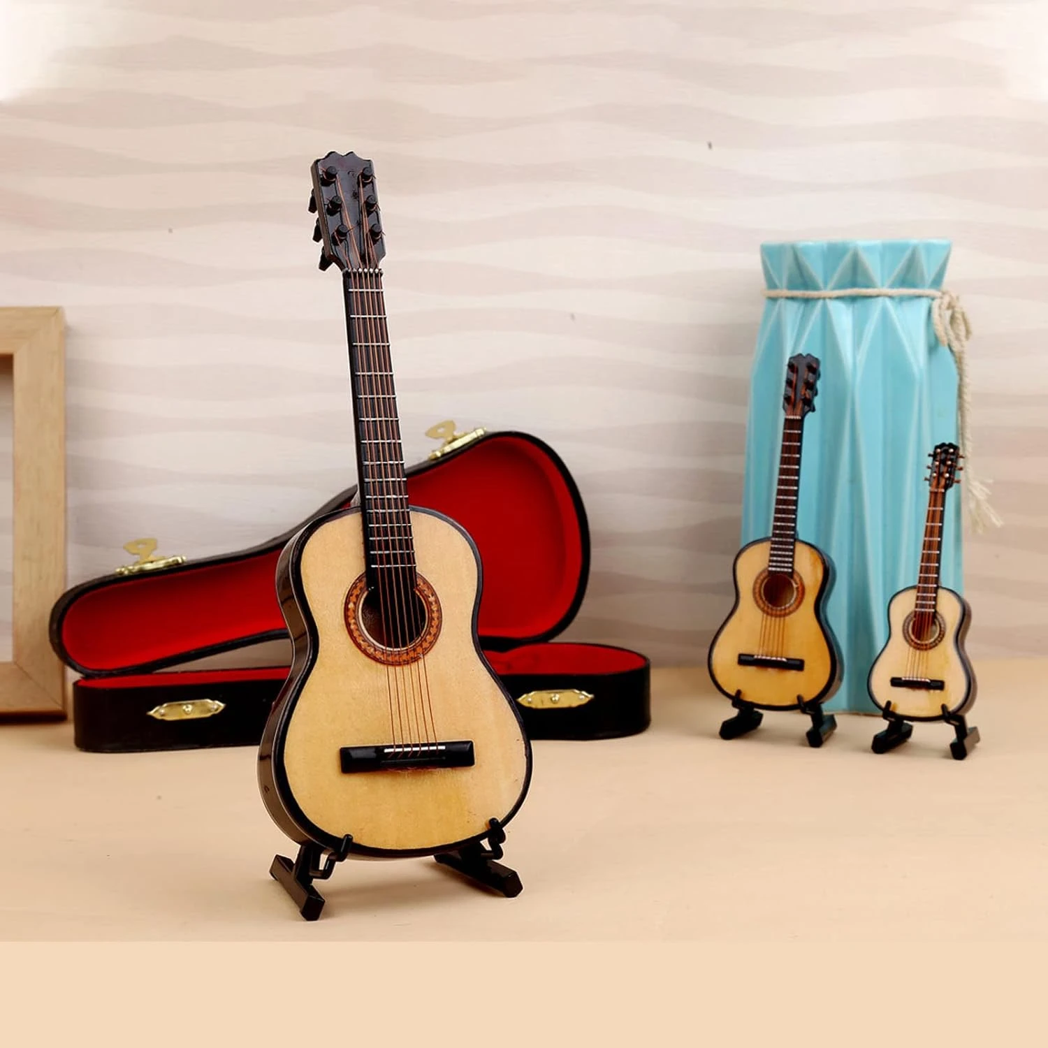 MINGZHE Guitare Classique Modèle Décoration Cadeau Pour Les Enseignants École Classmates Graduation Cadeau D'anniversaire Guitare Classique Arbre De Noël Pendentif 5 MINGZHE Guitare Classique Modèle Décoration Cadeau Pour Les Enseignants École Classmates Graduation Cadeau D'anniversaire Guitare Classique Arbre De Noël Pendentif - Image 3