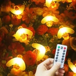 Xingpold Honeybee String Lights Fonctionne Sur Batterie, 50 LED 25 Ft 8 Modes étanche Fairy Garden Lights Avec Télécommande Et Minuterie Pour Enfants Tent Patio Camping Wreath Noël Indoor Outdoor Decor Warm White