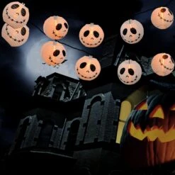 SOTOPOO Halloween Lumières Jack Skellington Lumières, 8.5FT Squelette Lumières Avec 10 DIY Lanternes En Papier Avec Lumières, Pour Halloween Home Party Décor & Cauchemar Avant Noël Halloween Décorations -Oui || N/A || pearhead 71L4wnS0qoL. AC SL1500
