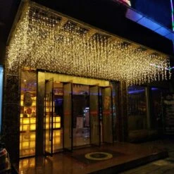 Feux De Chaîne En Glaçons à LED GTSYDING, Lumières En Glaçons De Noël 16,4 Pieds 216 LED Fenêtre Rideau De Fenêtre Starry Fairy Lights Branchez 8 Modes Pour La Chambre De Mariage Jardin Patio Extérieur Intérieur ( Blanc Chaud, 5 ) -Oui || N/A || pearhead 71UUHUgXIsL. AC SL1010