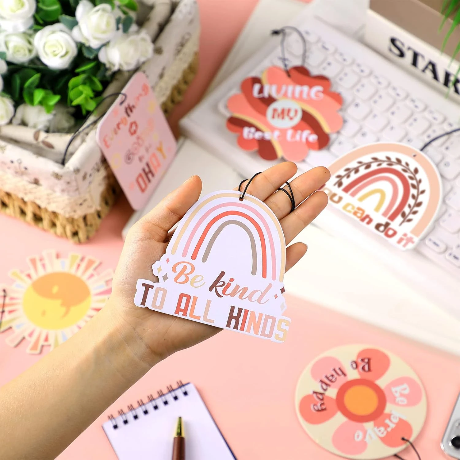 2 Pcs Boho Hippie Voiture Désodorisants Tout Est Ok Parfumé Suspendu Air Désodorisants Mignon Soleil Arc-en-ciel Huile Essentielle Voiture Désodorisants Pour Femmes Hommes Cadeau De Noël Voiture Miroir Décor Accessoires 6 2 Pcs Boho Hippie Voiture Désodorisants Tout Est Ok Parfumé Suspendu Air Désodorisants Mignon Soleil Arc-en-ciel Huile Essentielle Voiture Désodorisants Pour Femmes Hommes Cadeau De Noël Voiture Miroir Décor Accessoires - Image 4