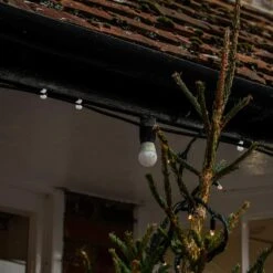 AIEX 24pcs Lumière Extérieure Accrochage Crochets, En Plastique Lumière Chaîne Crochets Pour Gutter Eaves Faisceau Et Panneau De Toit, Patio Lumière Cintres Pour Halloween Noël Nouvel An Fête De Fête Décorations -Oui || N/A || pearhead 71WfYBWoj0L. AC SL1500