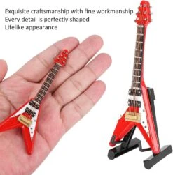 EBTOOLS Guitare Miniature En Bois Avec Stand Et Etui, Mini Instrument De Musical Mini Guitare Mini Miniature Pour Décoration Maison Ornement De Noël -Oui || N/A || pearhead 71nZc4KRyeL. AC SL1500