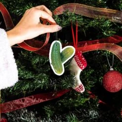 6 Pcs Drôle Pickle Voiture Air Freshener Suspendue Aneth Voiture Diffuseur Ornements Pickle Air Freshener Suspendue Aneth Pickle Air Fresheners Voiture Accessoires Cadeau Idéal Pour La Fête Des Pères, Anniversaire, Noël 13 6 Pcs Drôle Pickle Voiture Air Freshener Suspendue Aneth Voiture Diffuseur Ornements Pickle Air Freshener Suspendue Aneth Pickle Air Fresheners Voiture Accessoires Cadeau Idéal Pour La Fête Des Pères, Anniversaire, Noël -Oui || N/A || pearhead 81DwYLnRiZL. AC SL1500