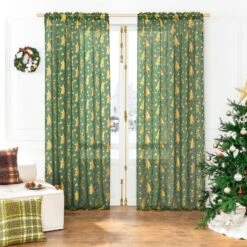 Rideaux De Noël 96 Pouces Longs Pour Le Salon, 2 Panneaux Rideaux Et Rideaux De Flocons De Neige De Noël Pour La Chambre / La Fête, Evergreen 10 Rideaux De Noël 96 Pouces Longs Pour Le Salon, 2 Panneaux Rideaux Et Rideaux De Flocons De Neige De Noël Pour La Chambre / La Fête, Evergreen -Oui || N/A || pearhead 81OqkhkBfIL. AC SL1500