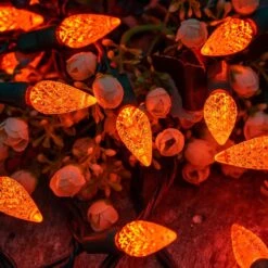 YULETIME Orange C6 Fraise LED Lumières De Noël, 33 Ft 100 Count 4" Espacement Une Pièce Haute Étanche UL Certifié Chaîne Lumière (Orange) -Oui || N/A || pearhead 81dwIOWGfEL. AC SL1500
