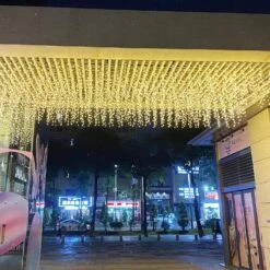 Feux De Chaîne En Glaçons à LED GTSYDING, Lumières En Glaçons De Noël 16,4 Pieds 216 LED Fenêtre Rideau De Fenêtre Starry Fairy Lights Branchez 8 Modes Pour La Chambre De Mariage Jardin Patio Extérieur Intérieur ( Blanc Chaud, 5 ) -Oui || N/A || pearhead 81tmdq2nt7L. AC SL1500