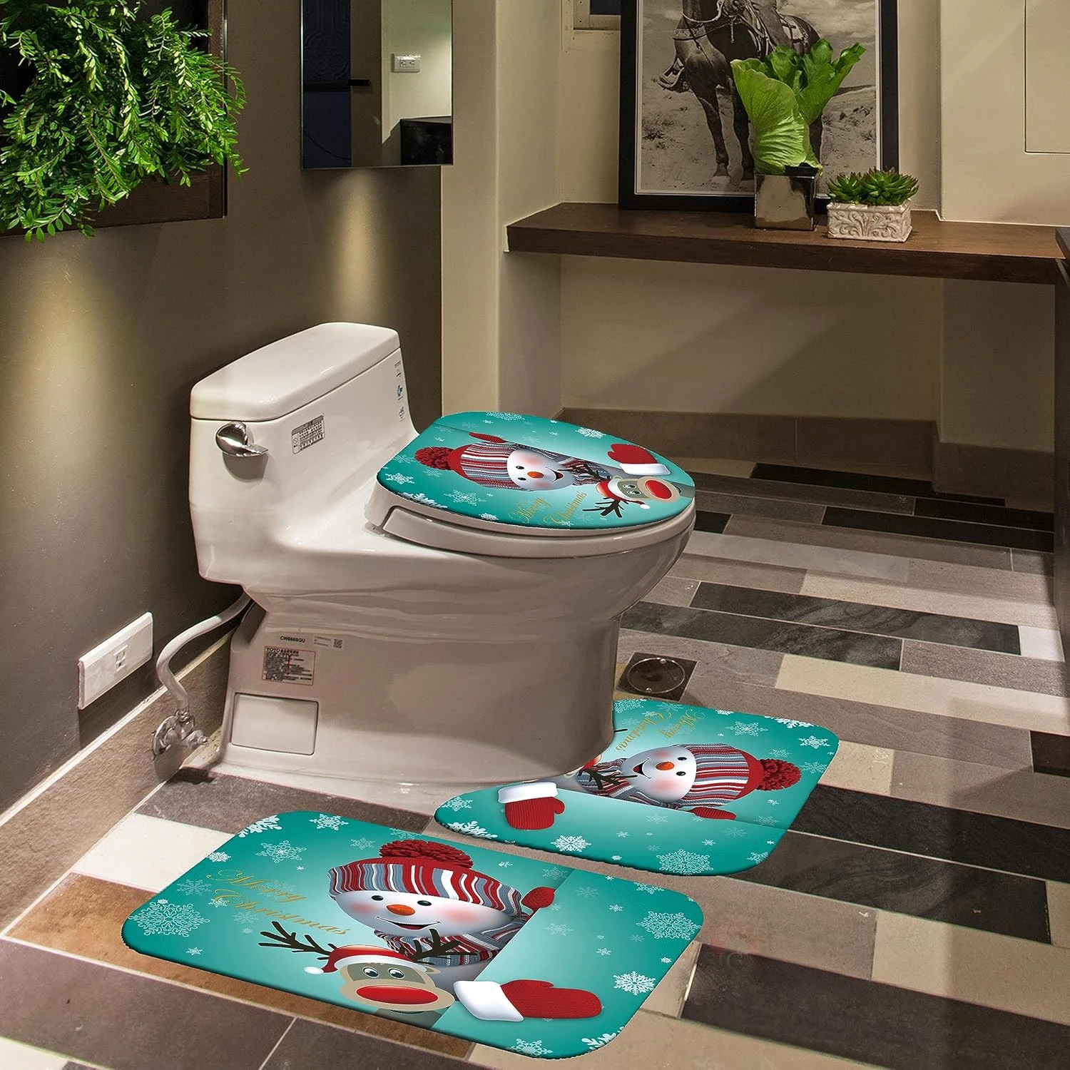 Joyeux Noël Douche Rideau Ensembles Pour Salle De Bains, 4Pcs Xmas Rideau De Douche/Non-Slip Salle De Bains Tapis/Couvercle De Toilette Couvercle/Bain Tapis, Drôle Père Noël Elk Bonhomme De Neige Cloche Car Tapis Décor (Snowman & Elk) 8 Joyeux Noël Douche Rideau Ensembles Pour Salle De Bains, 4Pcs Xmas Rideau De Douche/Non-Slip Salle De Bains Tapis/Couvercle De Toilette Couvercle/Bain Tapis, Drôle Père Noël Elk Bonhomme De Neige Cloche Car Tapis Décor (Snowman & Elk) - Image 6